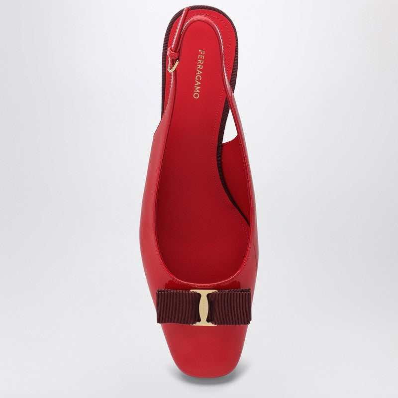 Sandália Ferragamo Vara Vermelha/Bordô Feminina