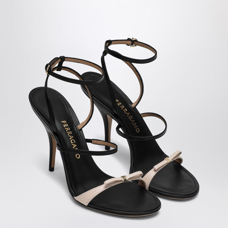Ferragamo Ariel 95 Sapatos de Salto Alto Preto/Nude Femininos