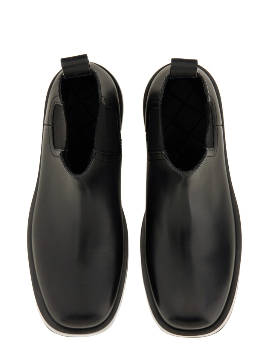 Bottega Veneta Men Chelsea Boot "Torino"