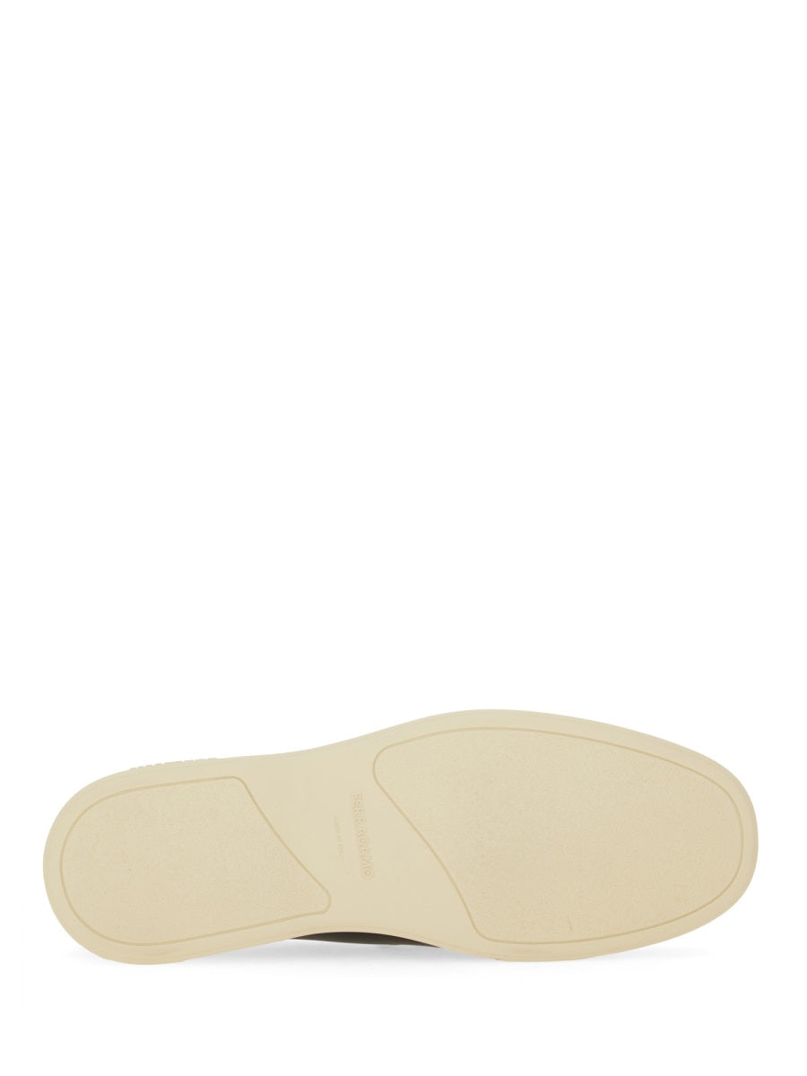 Ferragamo Mocassim Masculino "Gancini"