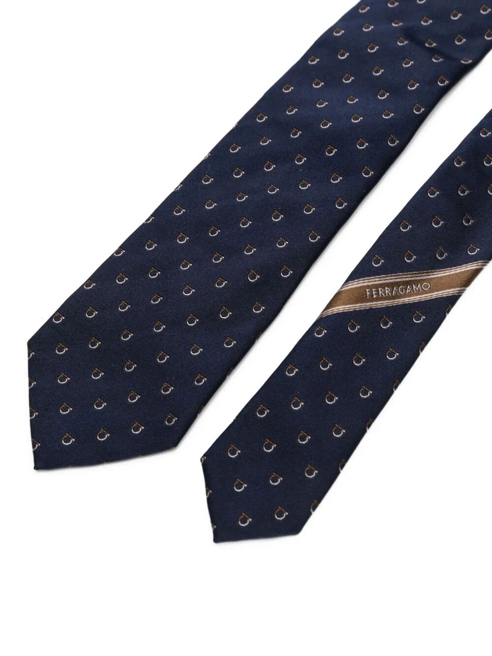 Ferragamo Men Alaska Gancini Print Silk Tie