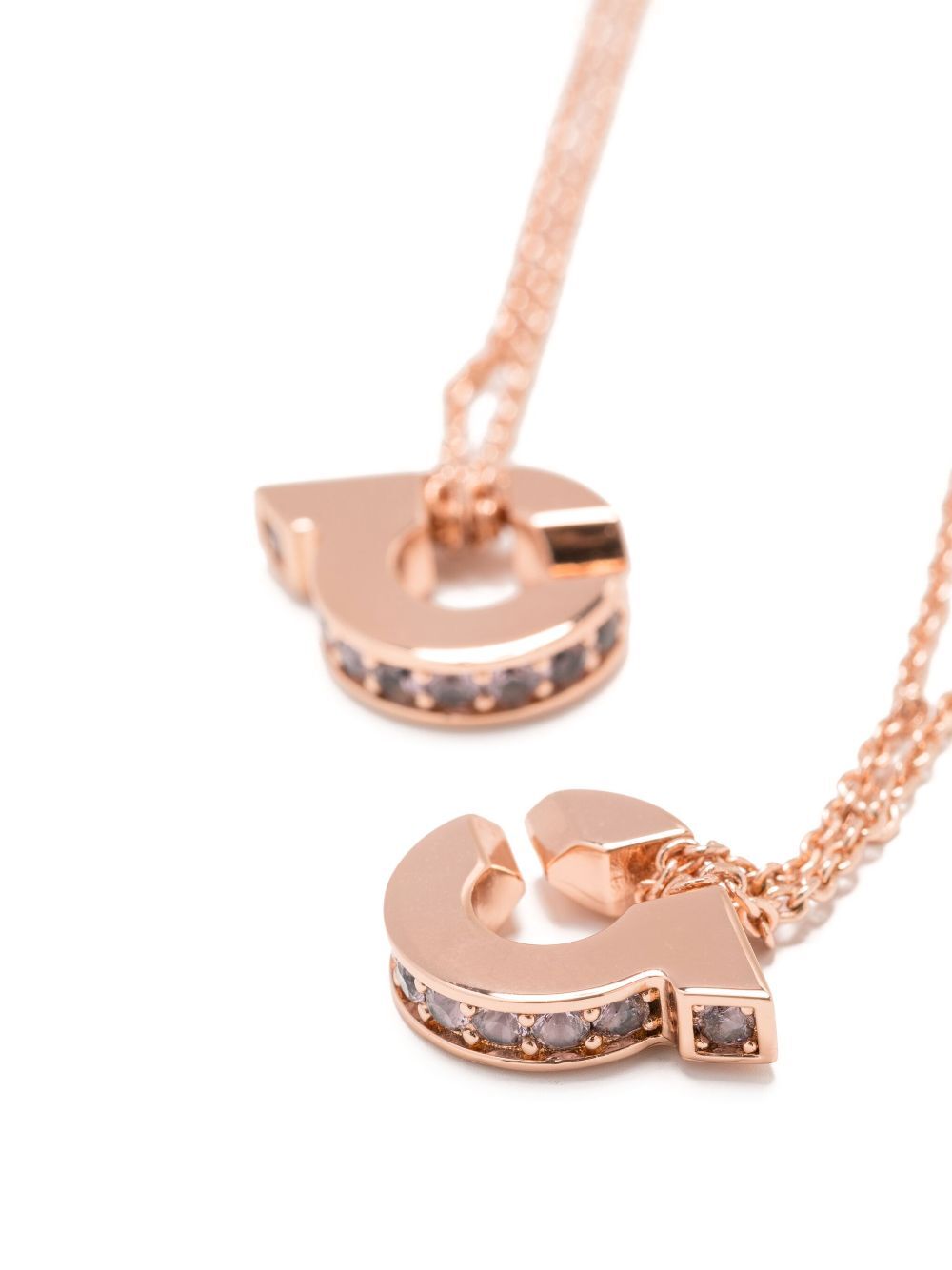 Colar Ferragamo Feminino com Pingente Duplo Gancini