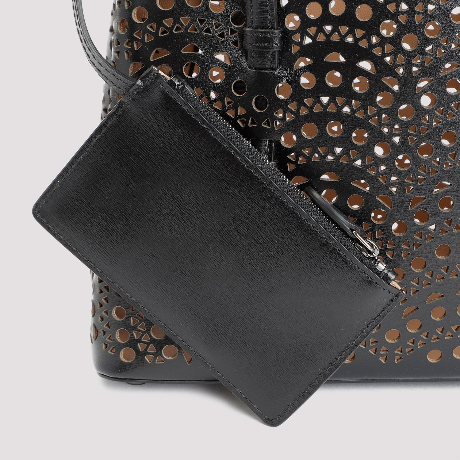 Alaïa Mina 25 Vienne Bag Women