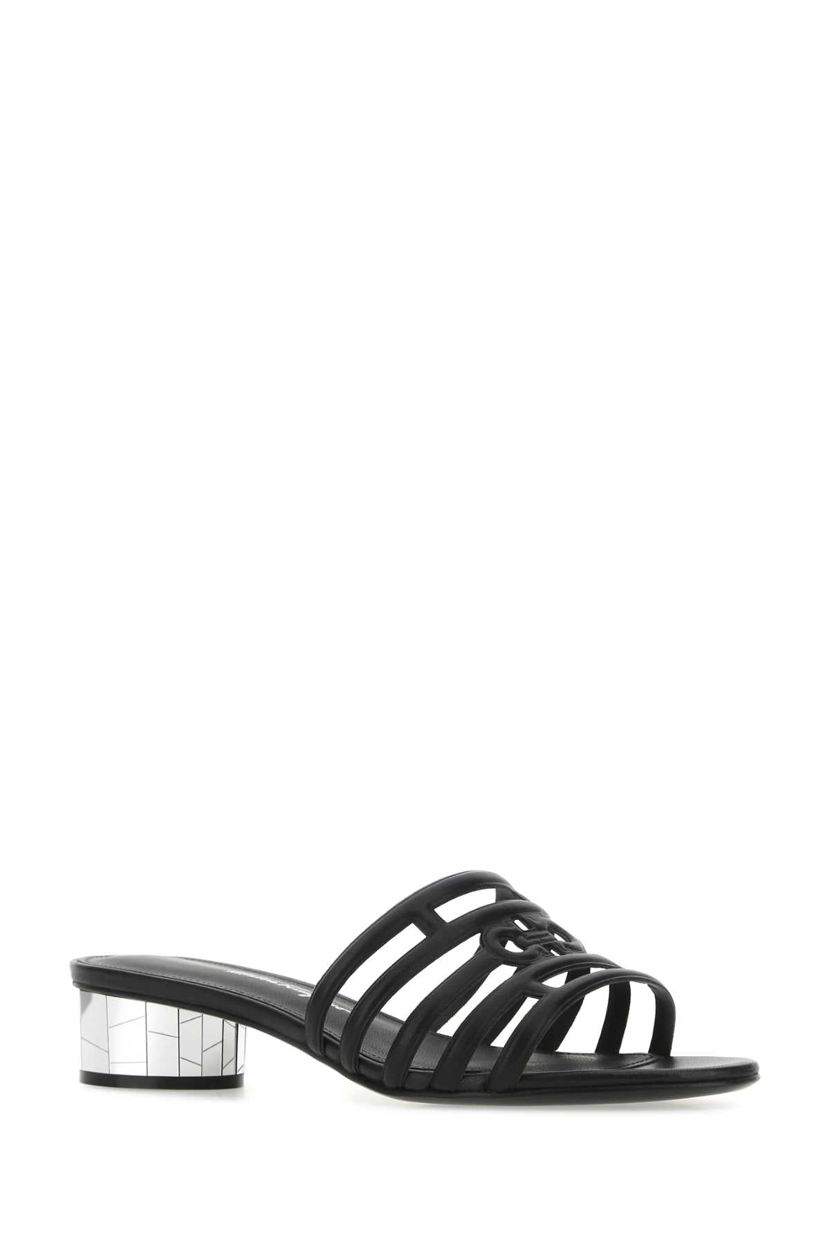 Salvatore Ferragamo Mules Finn Femininas em Couro Nappa Preto