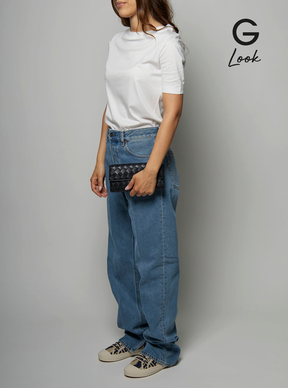 Bottega Veneta Women Black Chain Wallet With Intreccio Motif In Leather Woman