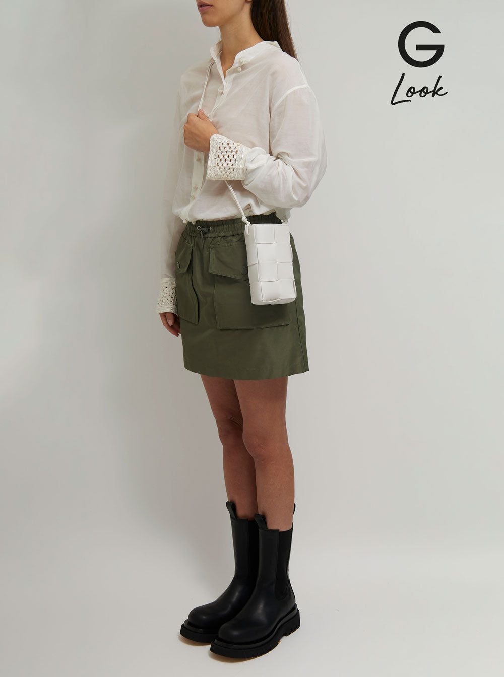 Bottega Veneta Women 'Phone Pouch' White Shoulder Bag With Knot Details In Intreccio Nappa Leather Woman