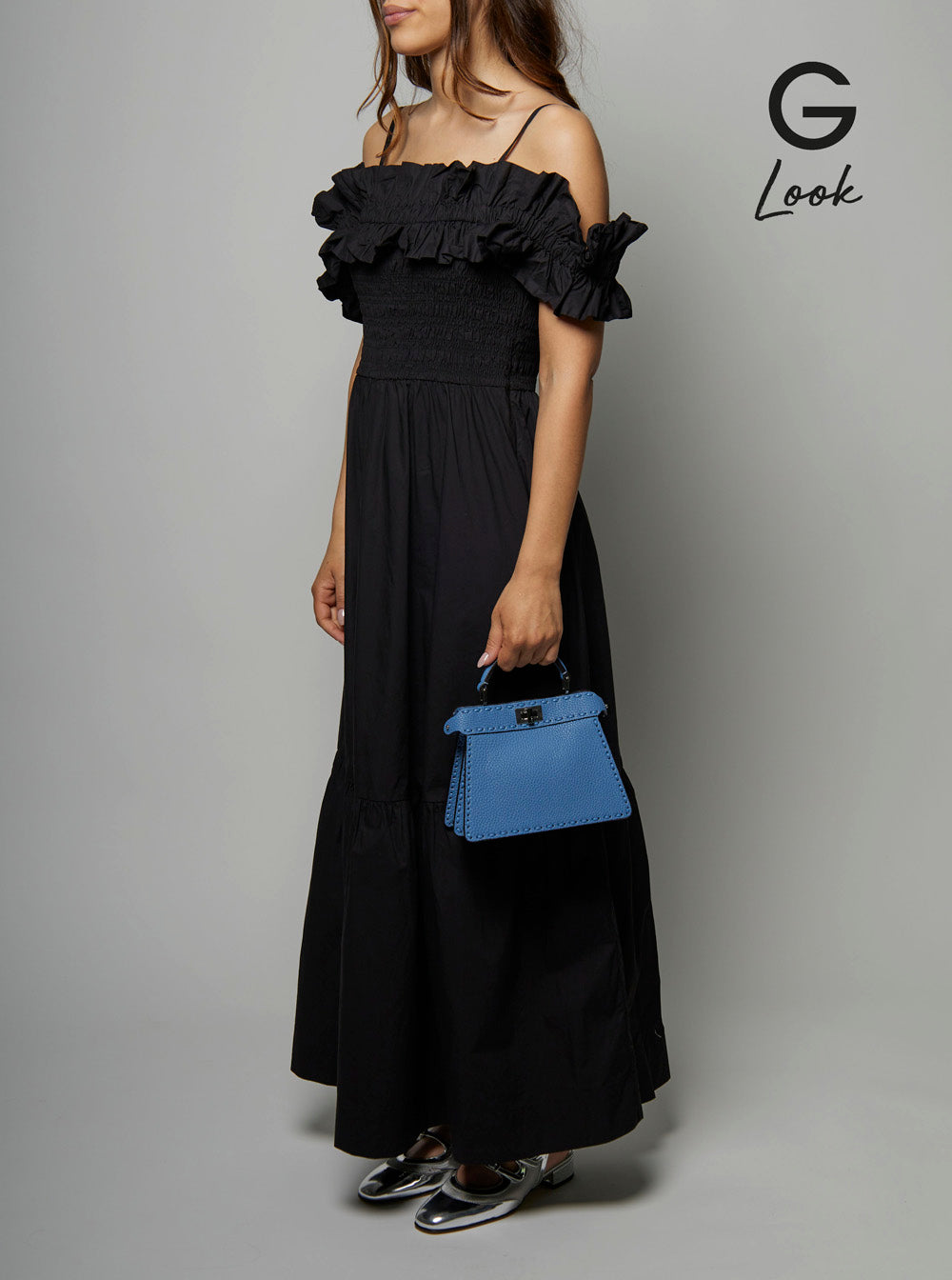 Fendi Women 'Peekaboo Iseeu Petite' Blue Handbag With Twist Lock Closure In Full-Grain Leather Woman