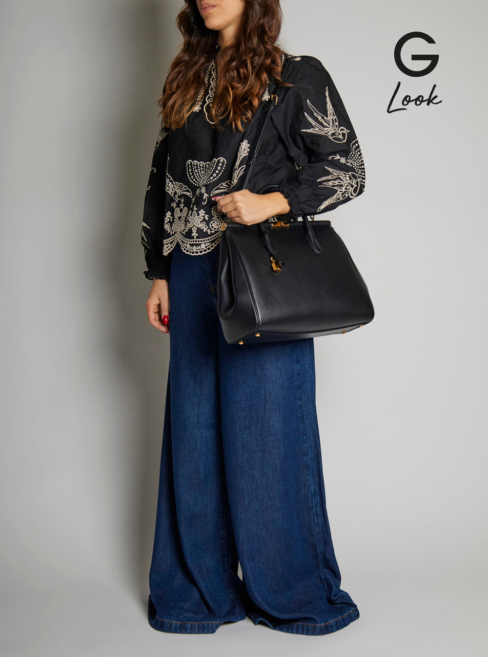 Dolce & Gabbana Women 'Marlene' Black Handbag With Padlock Detail And Logo Embossed On The Back In Leather Woman