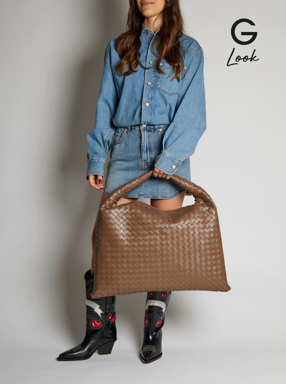 Bottega Veneta Women 'Hop Large' Brown Shoulder Bag With All-Over Intreccio Motif In Leather Woman