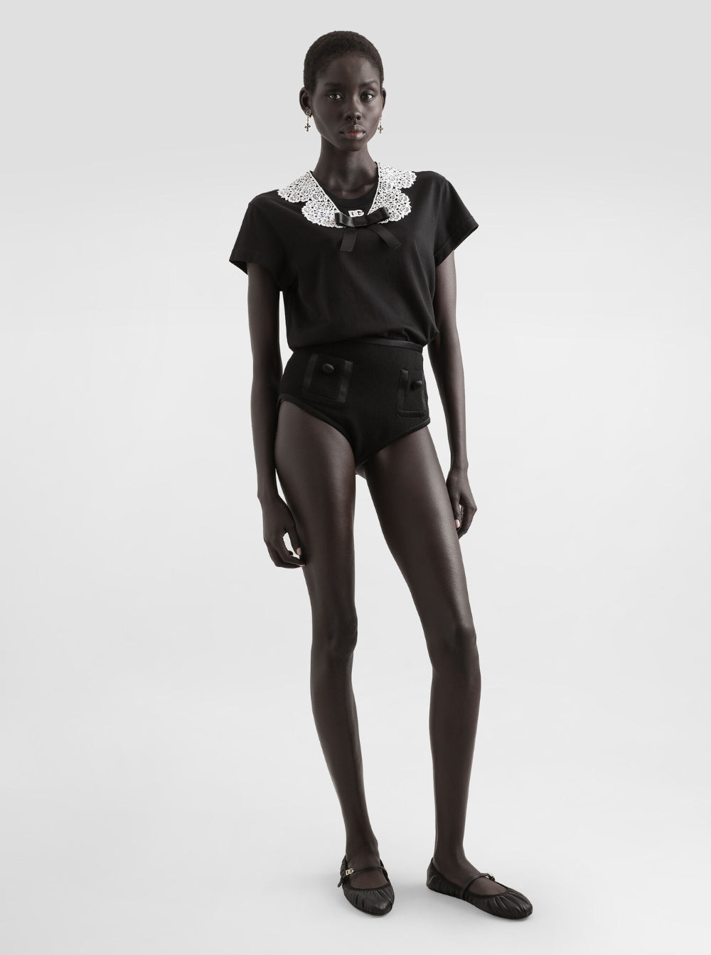 Dolce & Gabbana Women Black T-Shirt With Bow On The Front And Lace Details In Cotton Woman