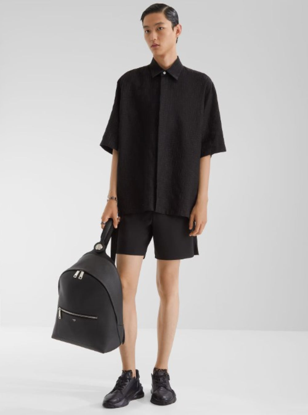 Fendi Men Black Oversize Shirt With Short Wide Sleeves And All-Over Ff Embroidery In Linen Blend Man