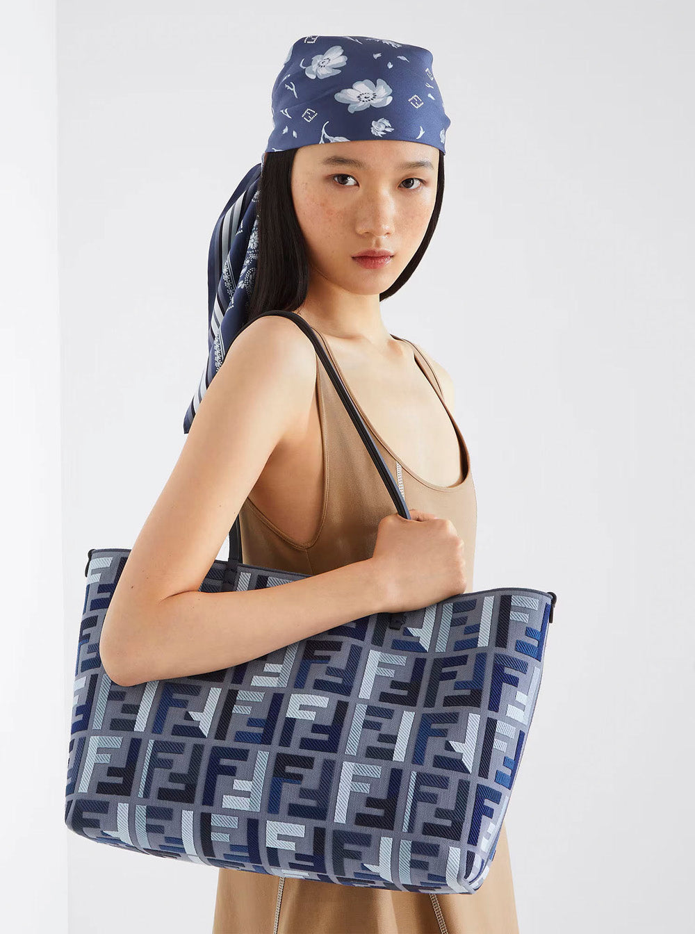 Fendi Women 8Bh425as3bf17a1