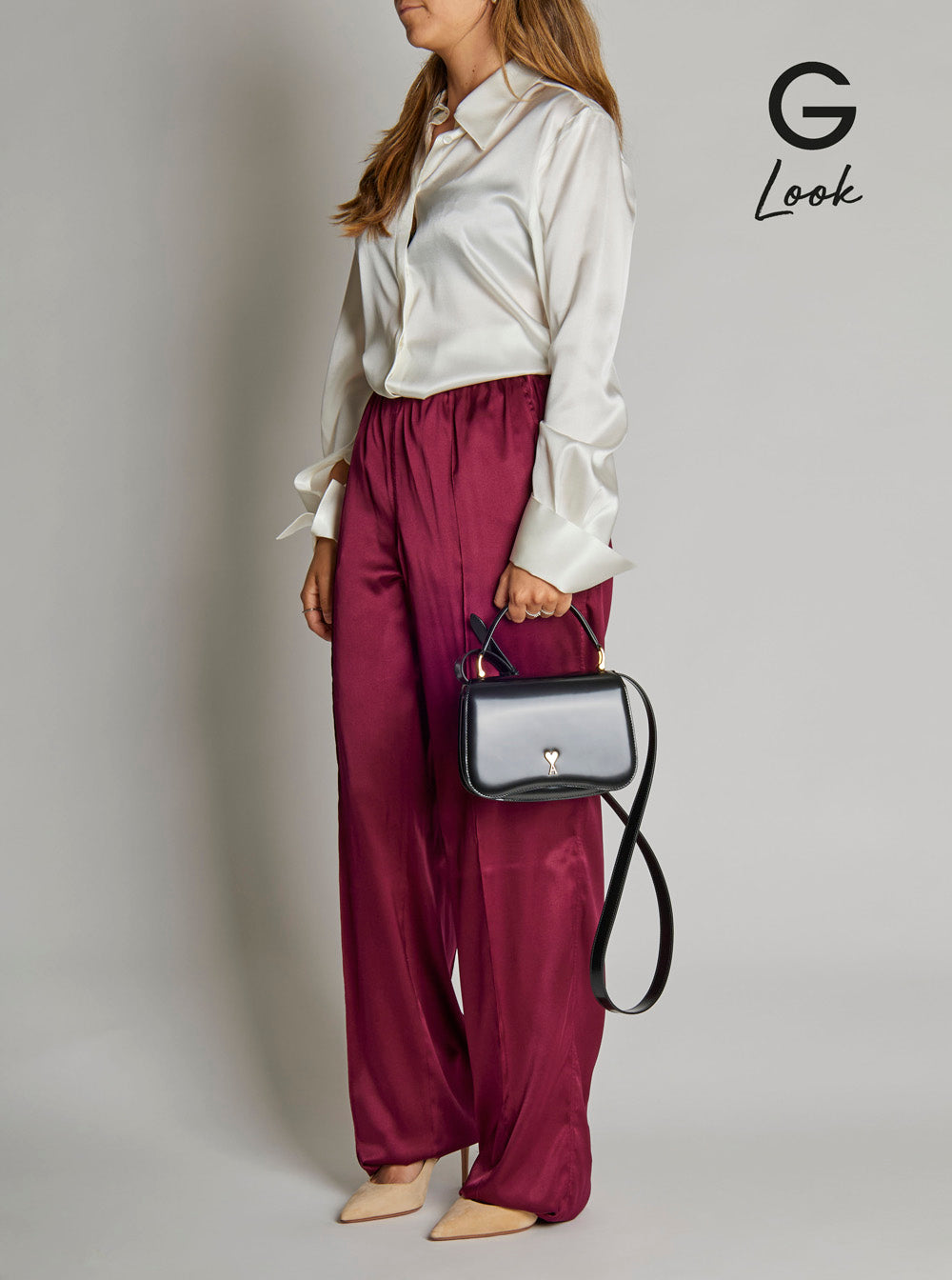 Ami Paris Women Black Handbag With Adc Patch On The Front And Adjustable And Removable Shoulder Strap In Leather Woman