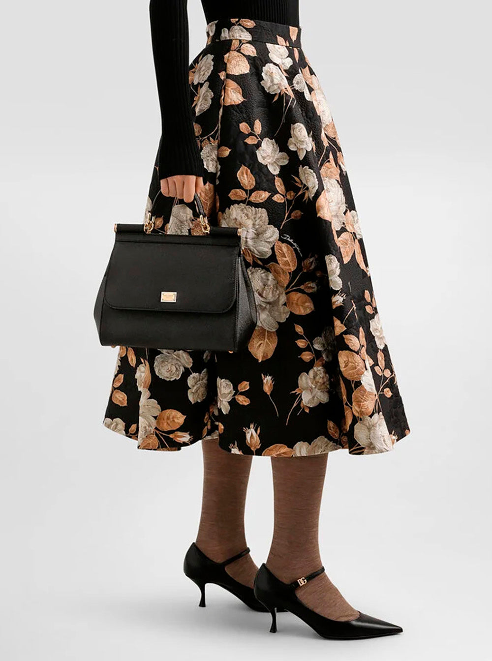 Dolce & Gabbana Women Black Handbag With Adjustable And Removable Shoulder Strap And Logo Plaque On The Front In Grained Leather Woman