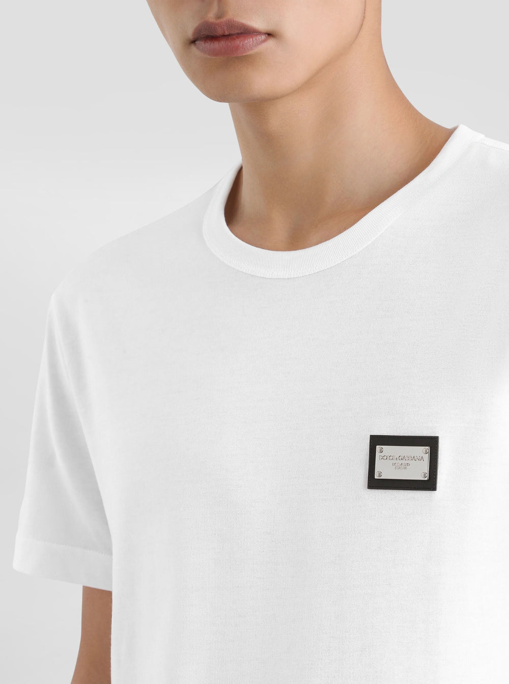 Dolce & Gabbana Men White Crewneck T-Shirt With Logo Plate In Cotton Man
