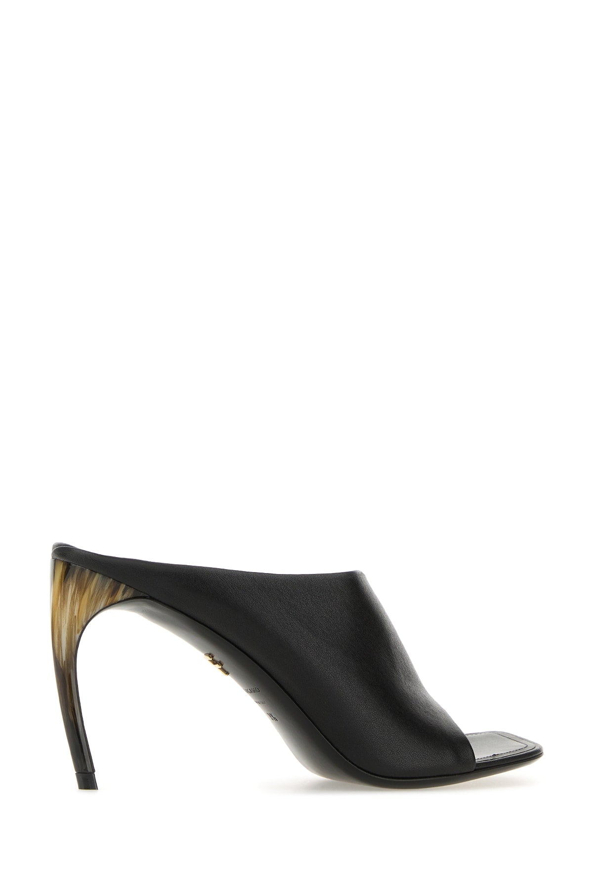 Salvatore Ferragamo Feminino Recortado Preto