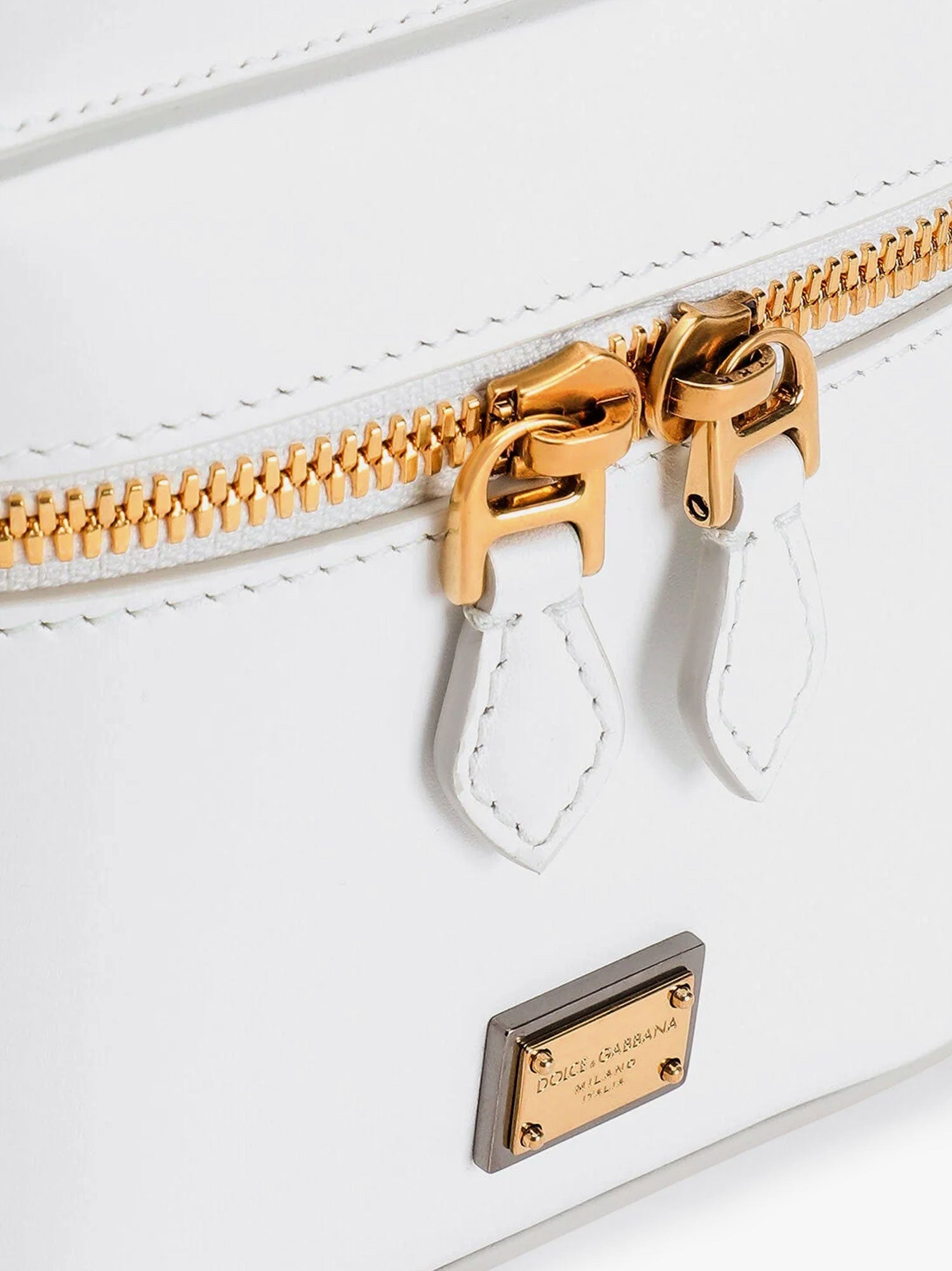 Dolce & Gabbana Women Sicily Leather Handbag With Iconic Logo Plate