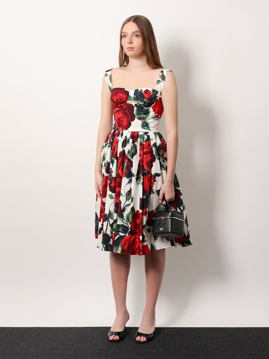 Dolce & Gabbana Women Sicily Leather Handbag With Iconic Logo Plate