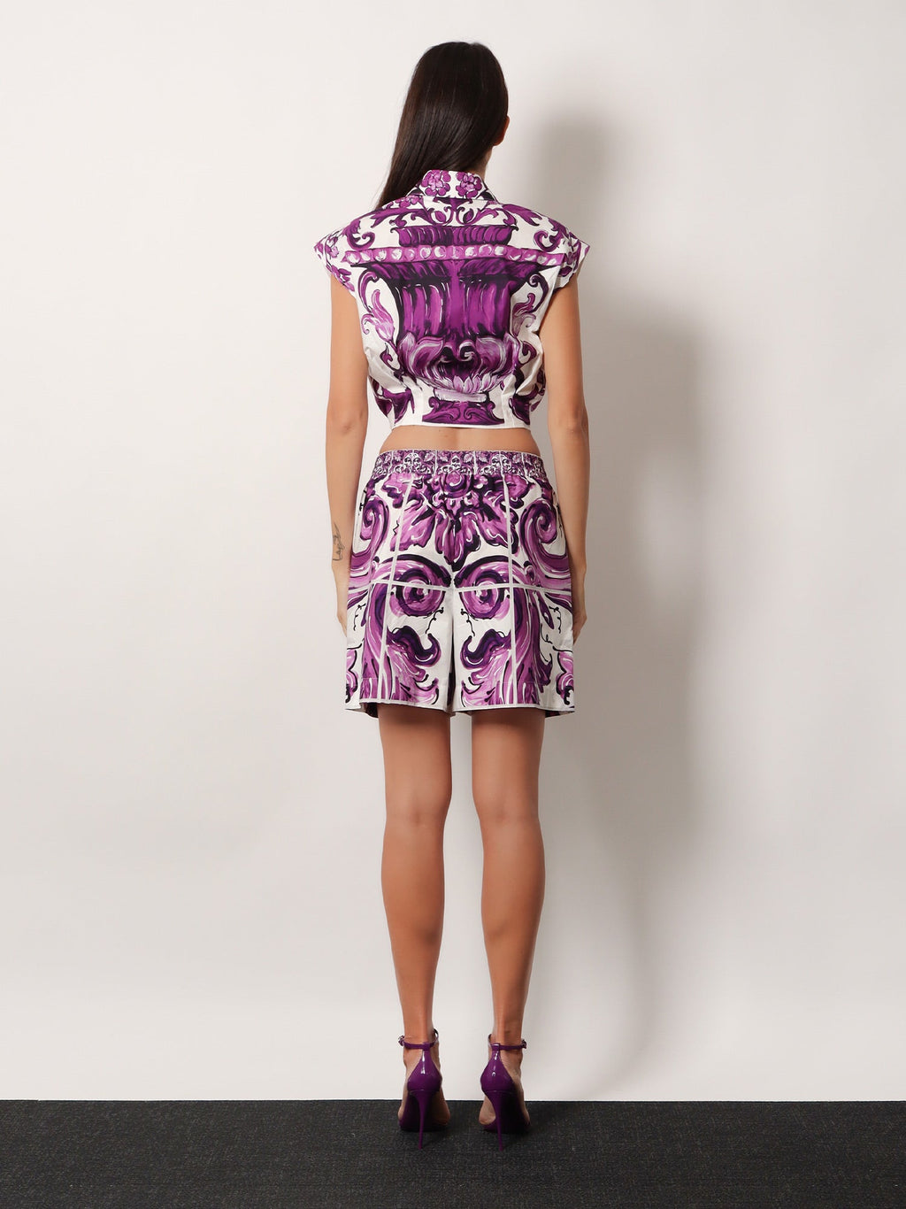 Dolce & Gabbana Women Cotton Shorts With Maiolica Print