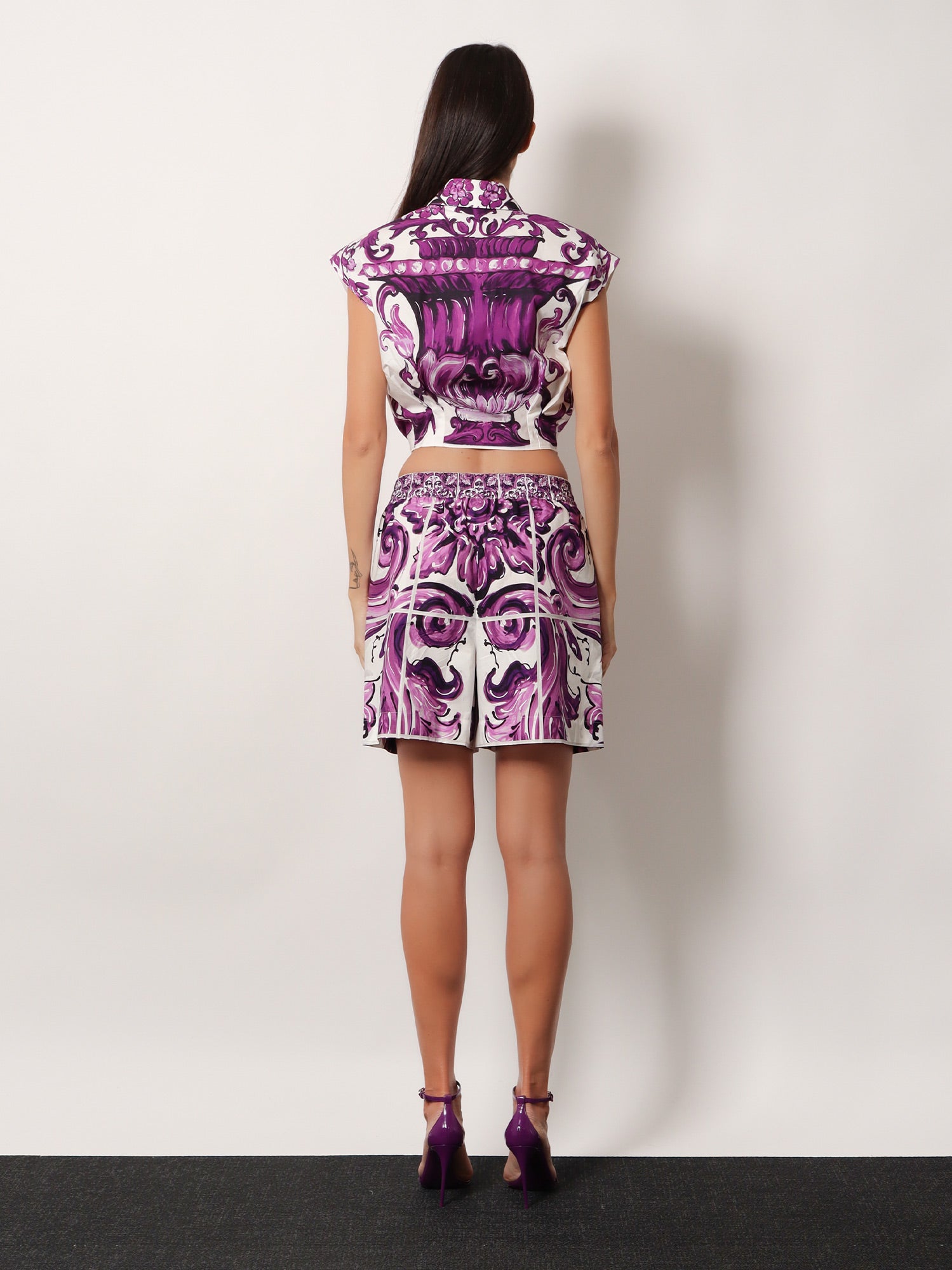 Dolce & Gabbana Women Cotton Shorts With Maiolica Print