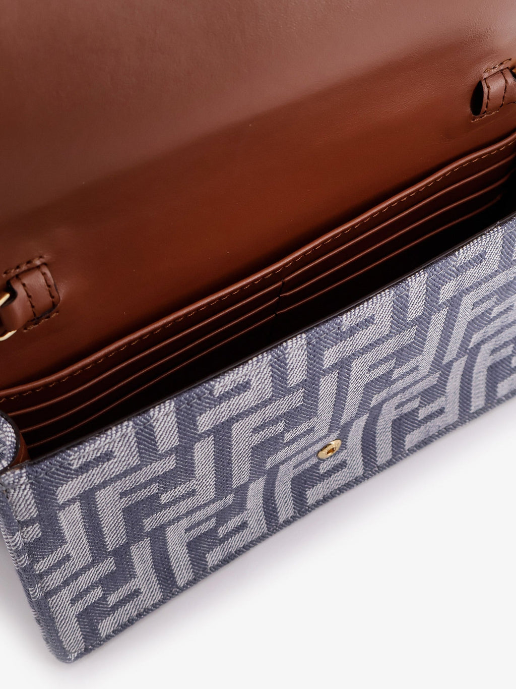 Fendi Women Wallet On Chain Baguette Shoulder Bag