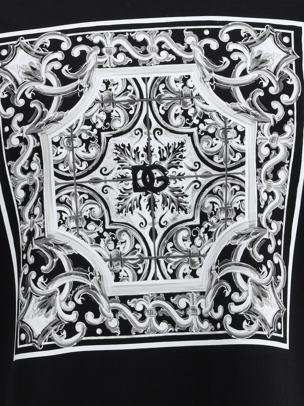 Dolce & Gabbana Men Baroque Print T-Shirt