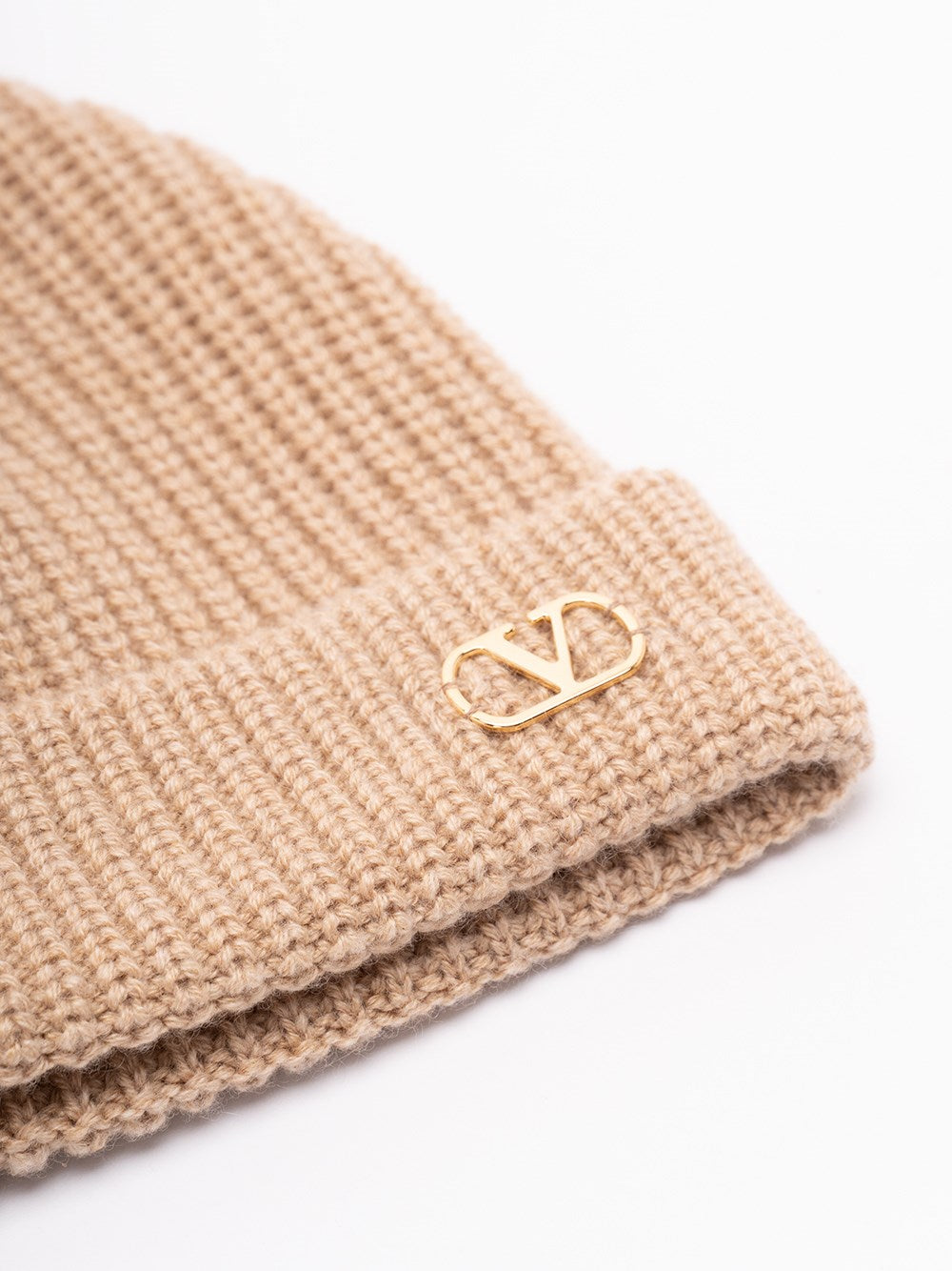 Valentino Garavani Men Metal `Vlogo` Cachemire Knitted Beanie