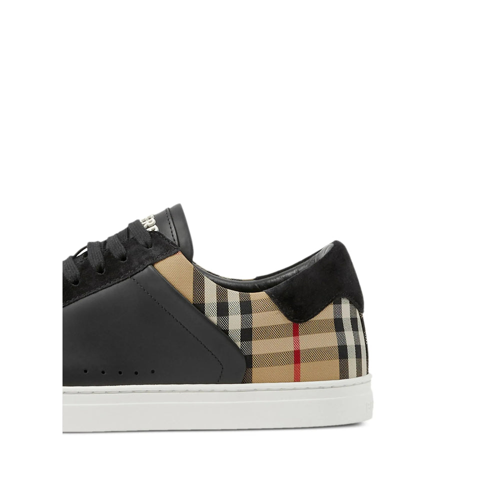 Burberry Black Trainers - Low-Tops Men