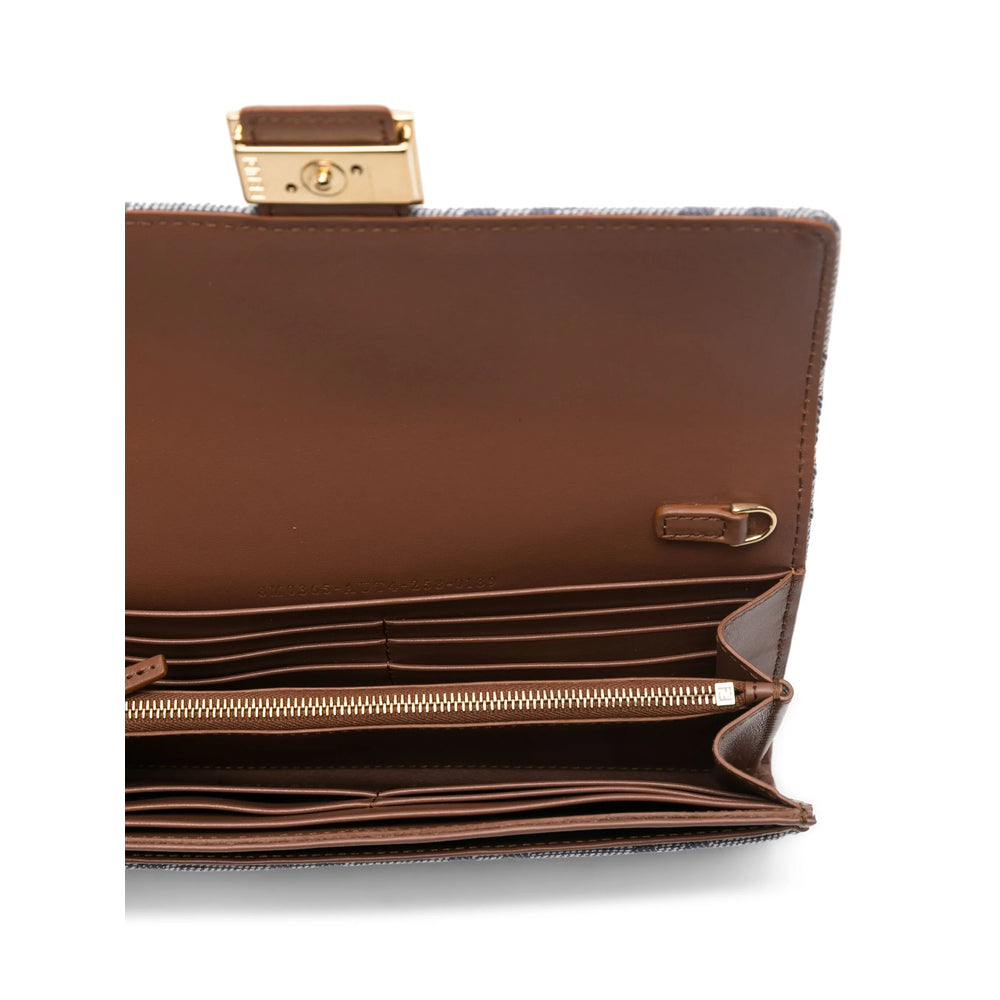 Fendi Blue Clutch Bags Women