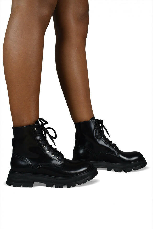 Alexander Mcqueen Women Wander Boots