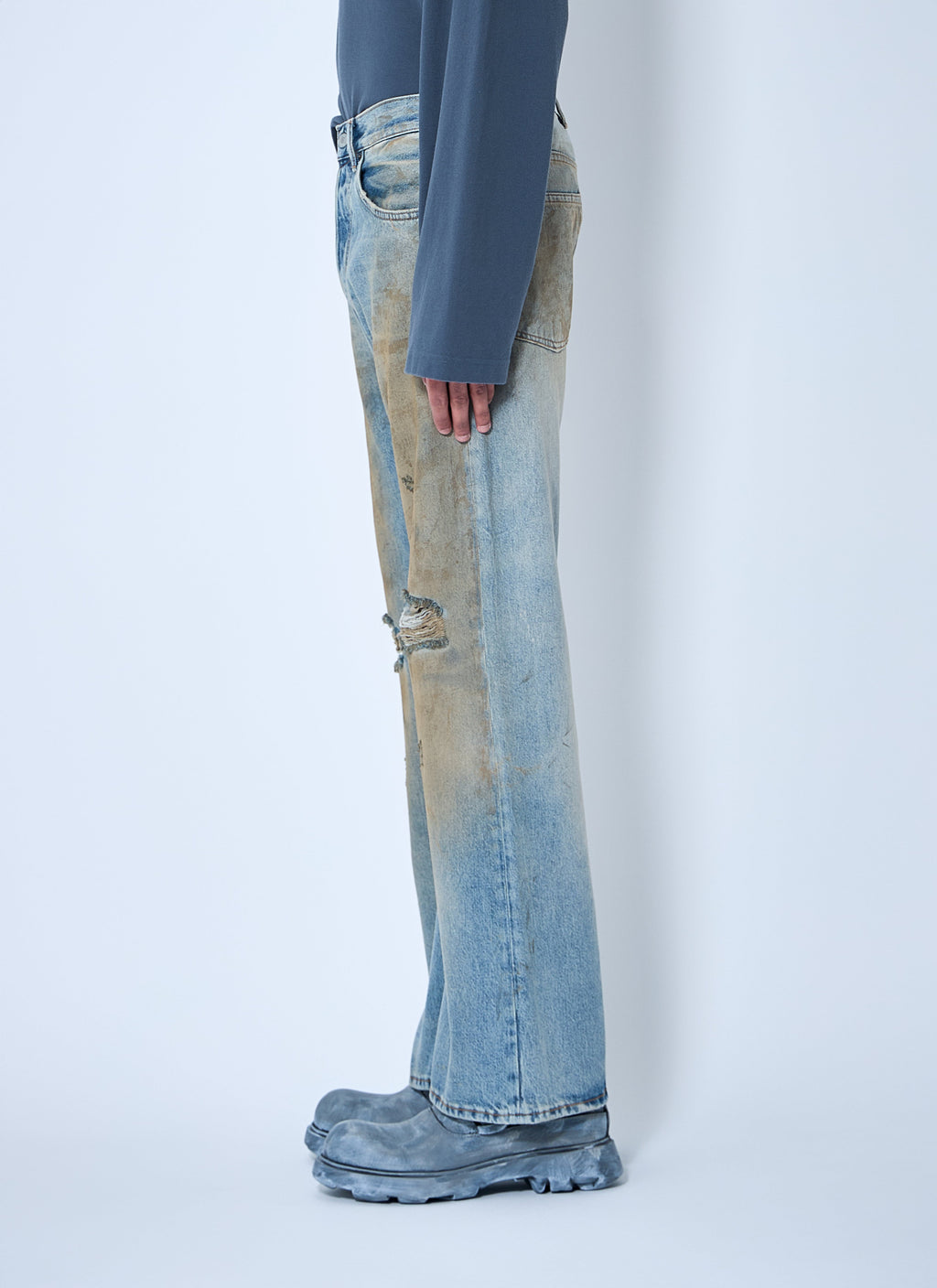 Acne Studios Men 2021M Distressed Jeans
