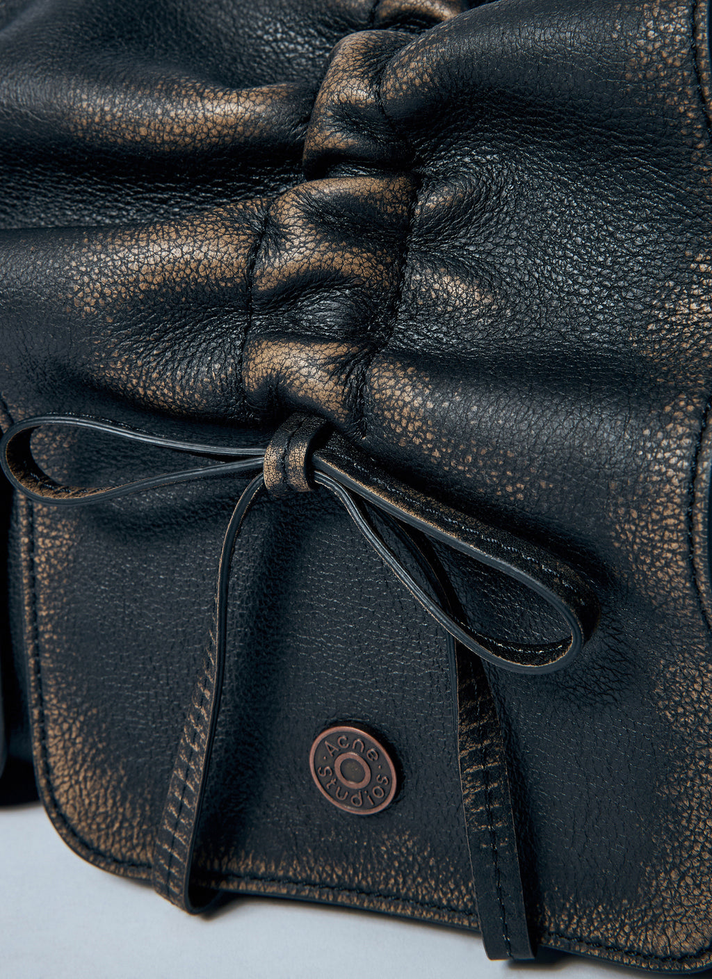 Acne Studios Men Multi-Pocket Shoulder Bag