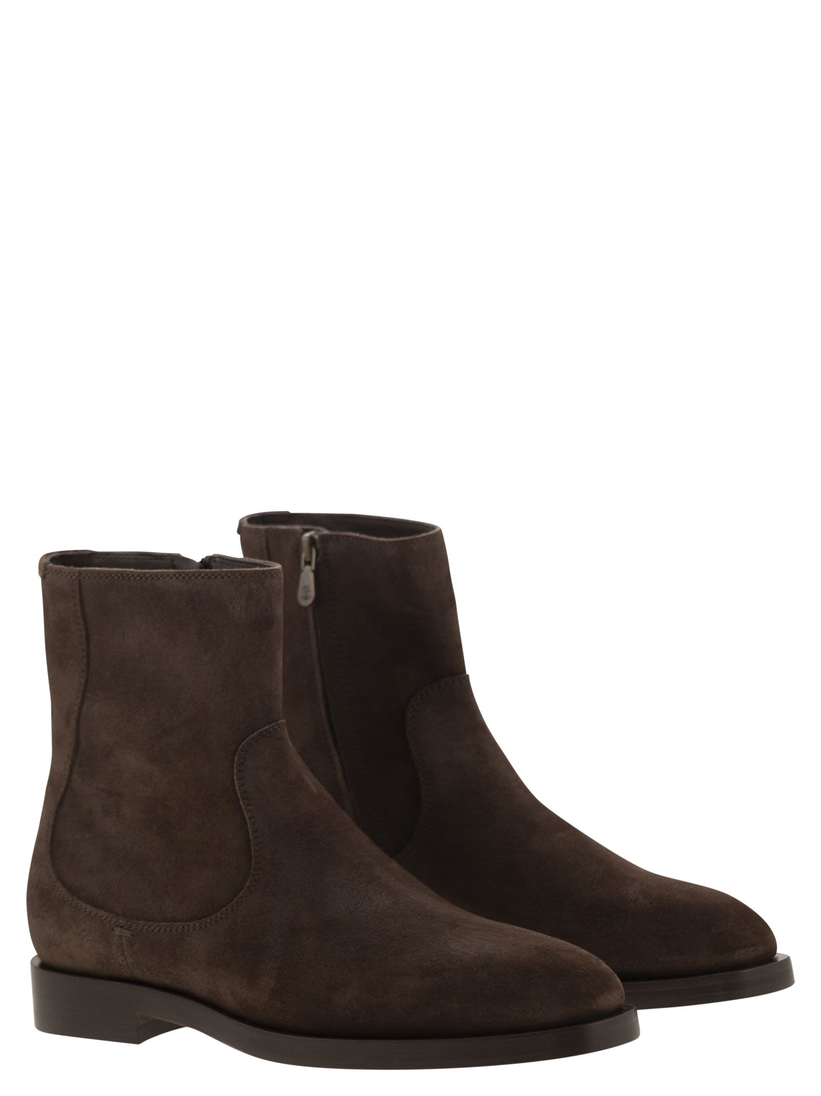 Brunello Cucinelli Men Chelsea Boot In Suede