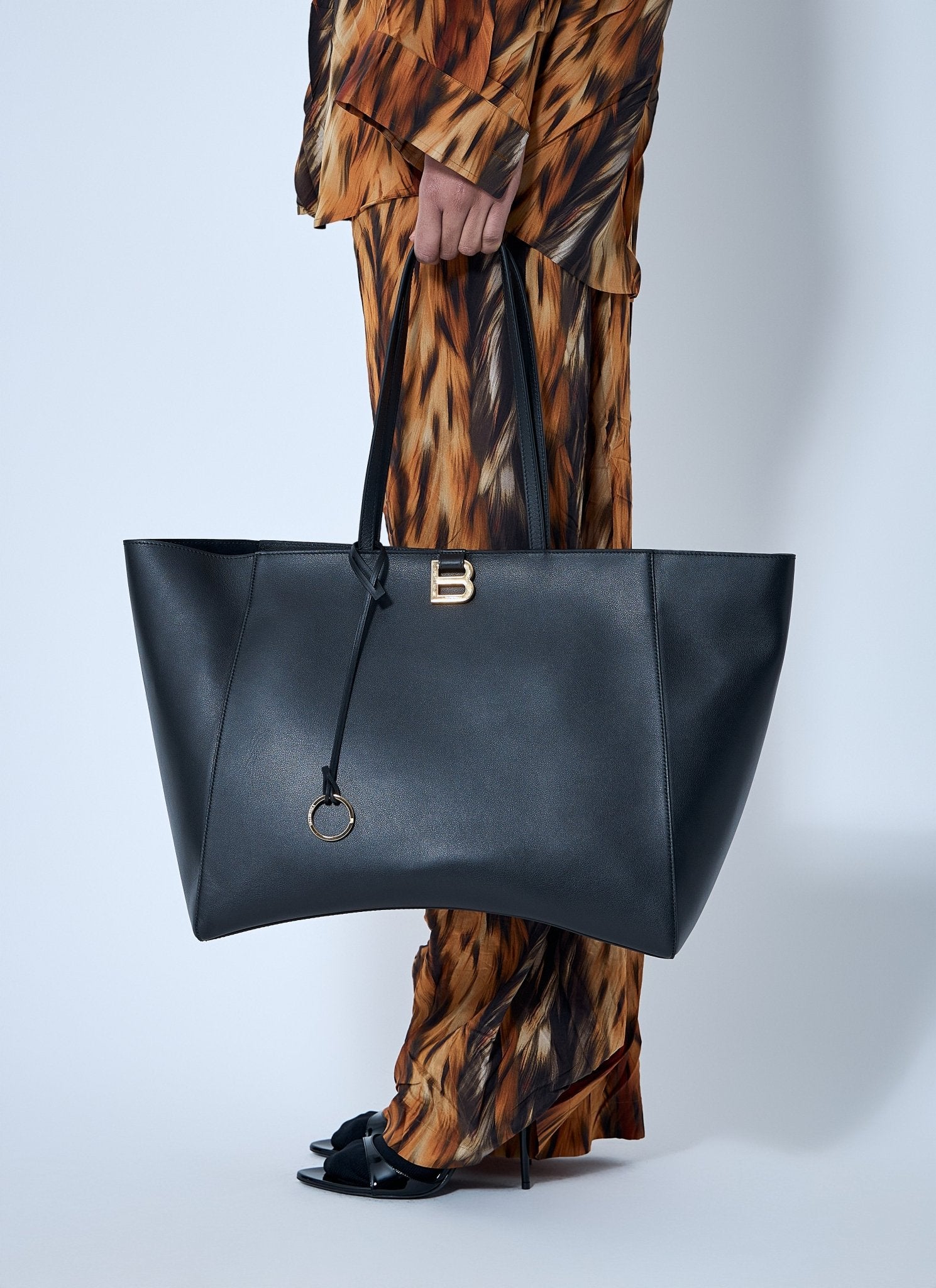 Balenciaga Women Large Hourglass Soft Tote Bag - EZE Fashion®