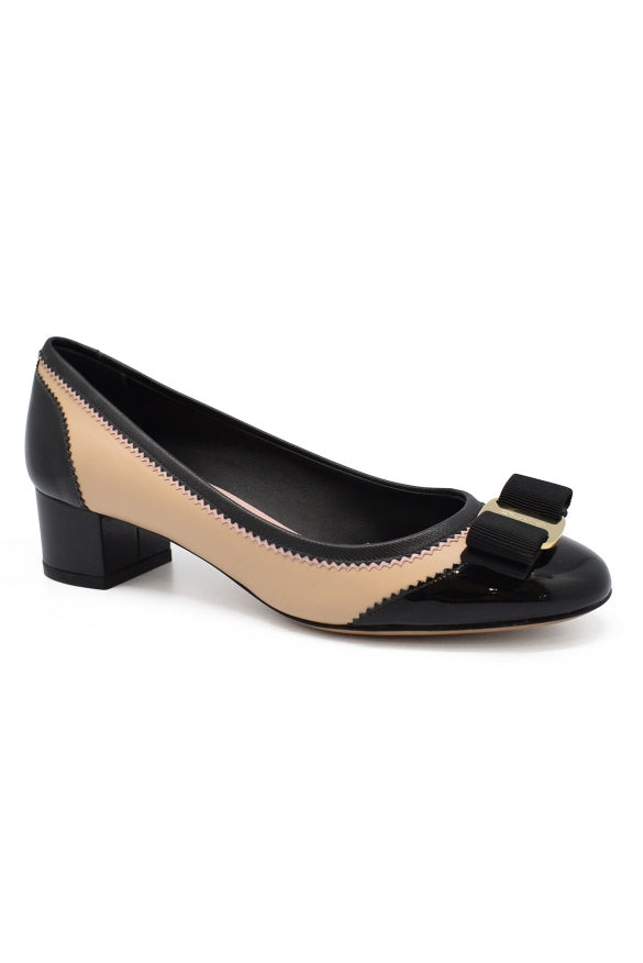 Salvatore Ferragamo Women Eva Leathe Pumps