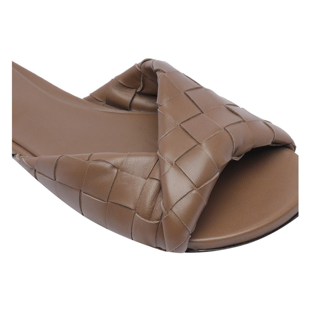 Bottega Veneta Women Blink Flat Mules - EZE Fashion®