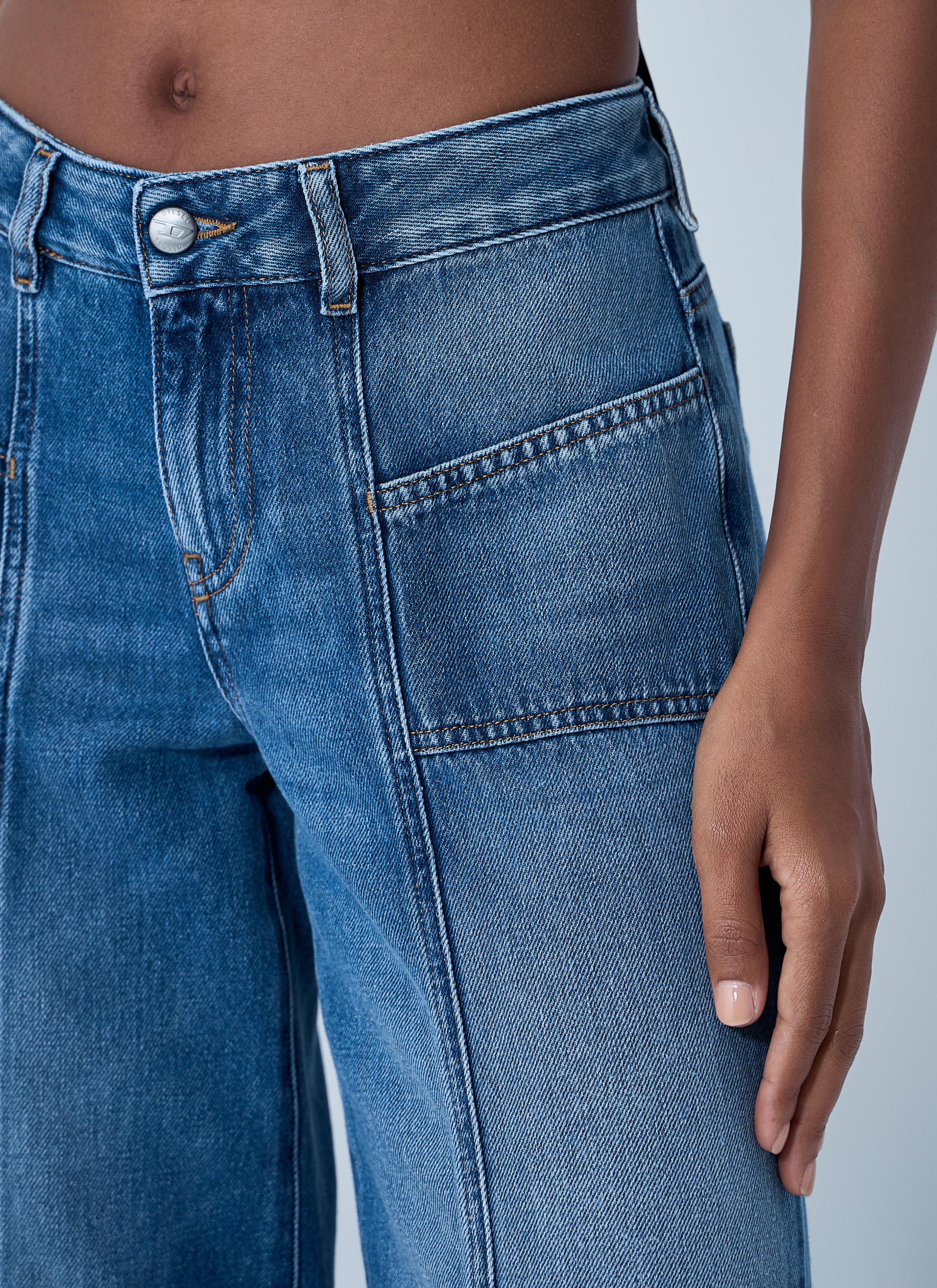 Diesel Women D-Akii Jeans