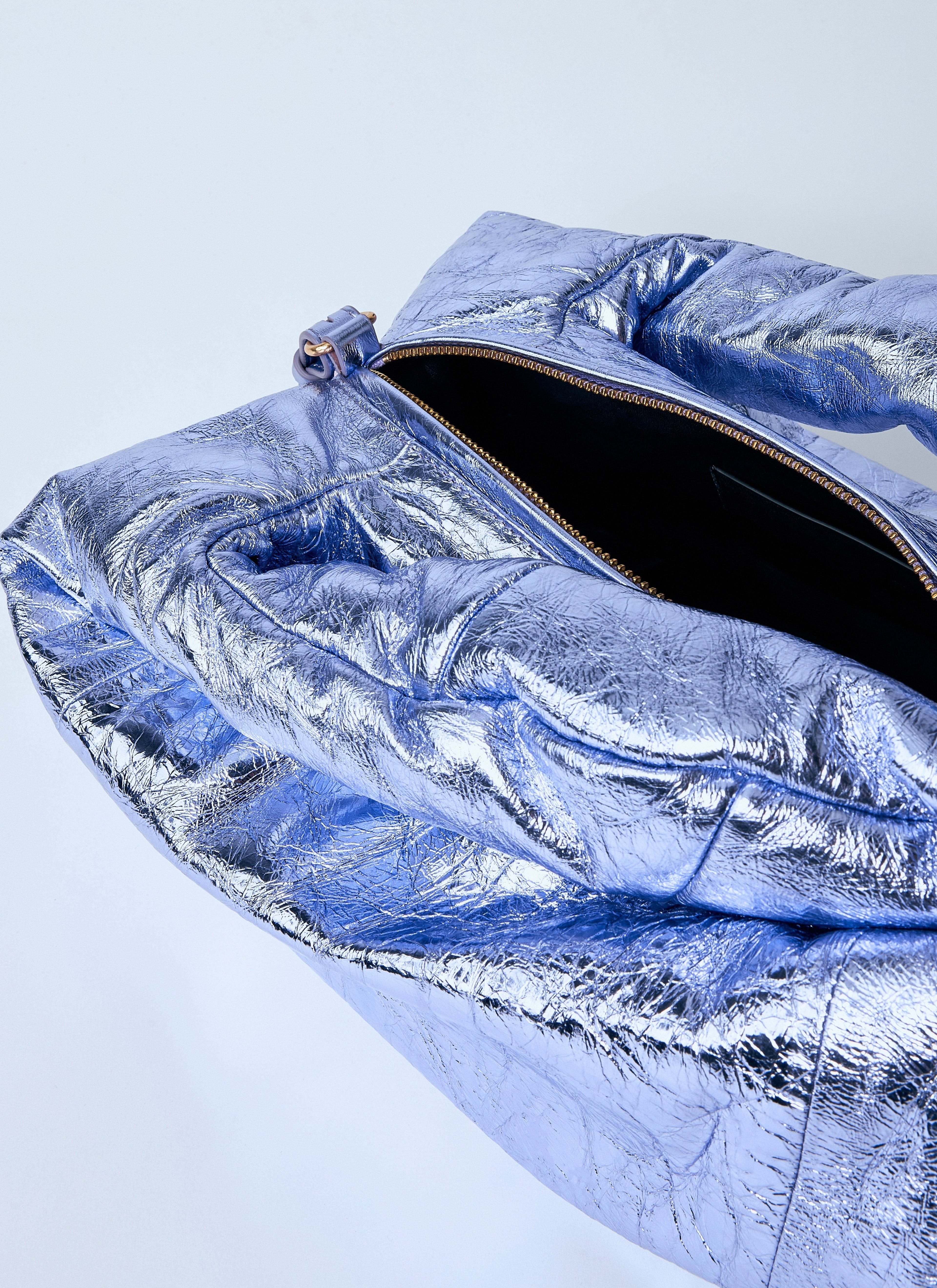 Dries Van Noten Women Metalic Twist Handbag