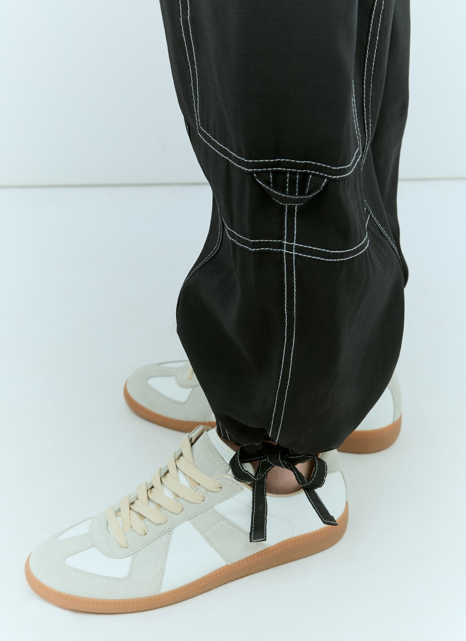 Ganni Women Light Slub Pocket Pants - EZE Fashion®