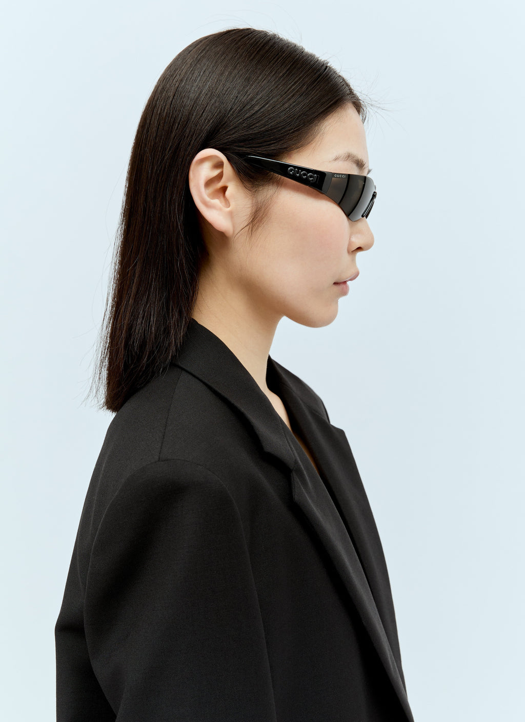 Gucci Women Mask-Shaped Frame Sunglasses