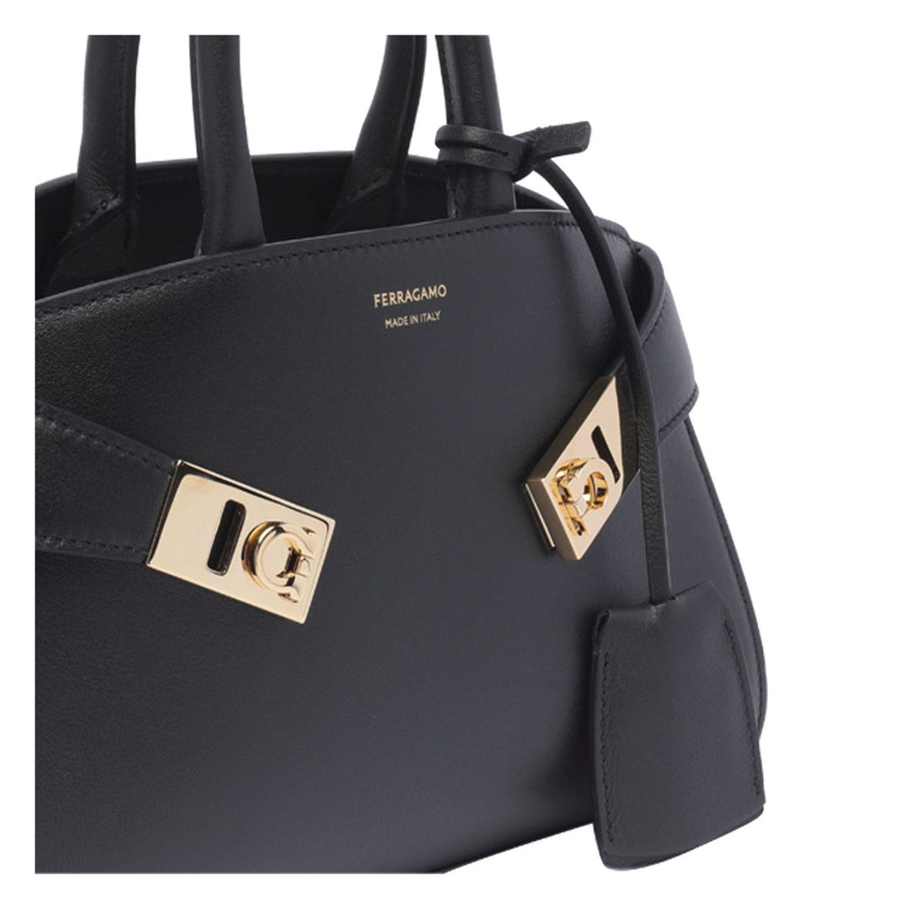 Bolsa Ferragamo Hug Feminina