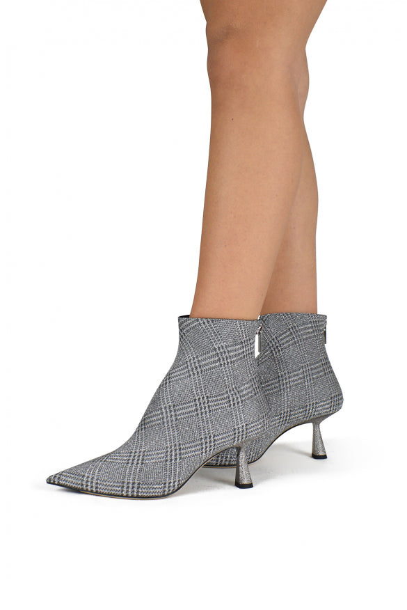 Jimmy Choo Women Kix 65 Boots