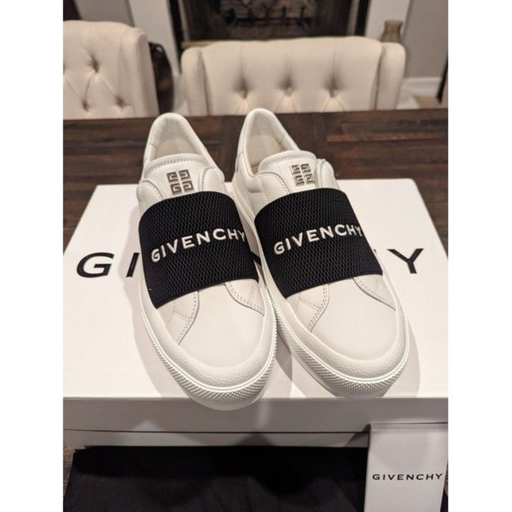 Givenchy Women White Webbing Low-Top Sneakers