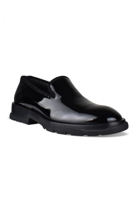 Alexander Mcqueen Men Slip-On Tread Loafers