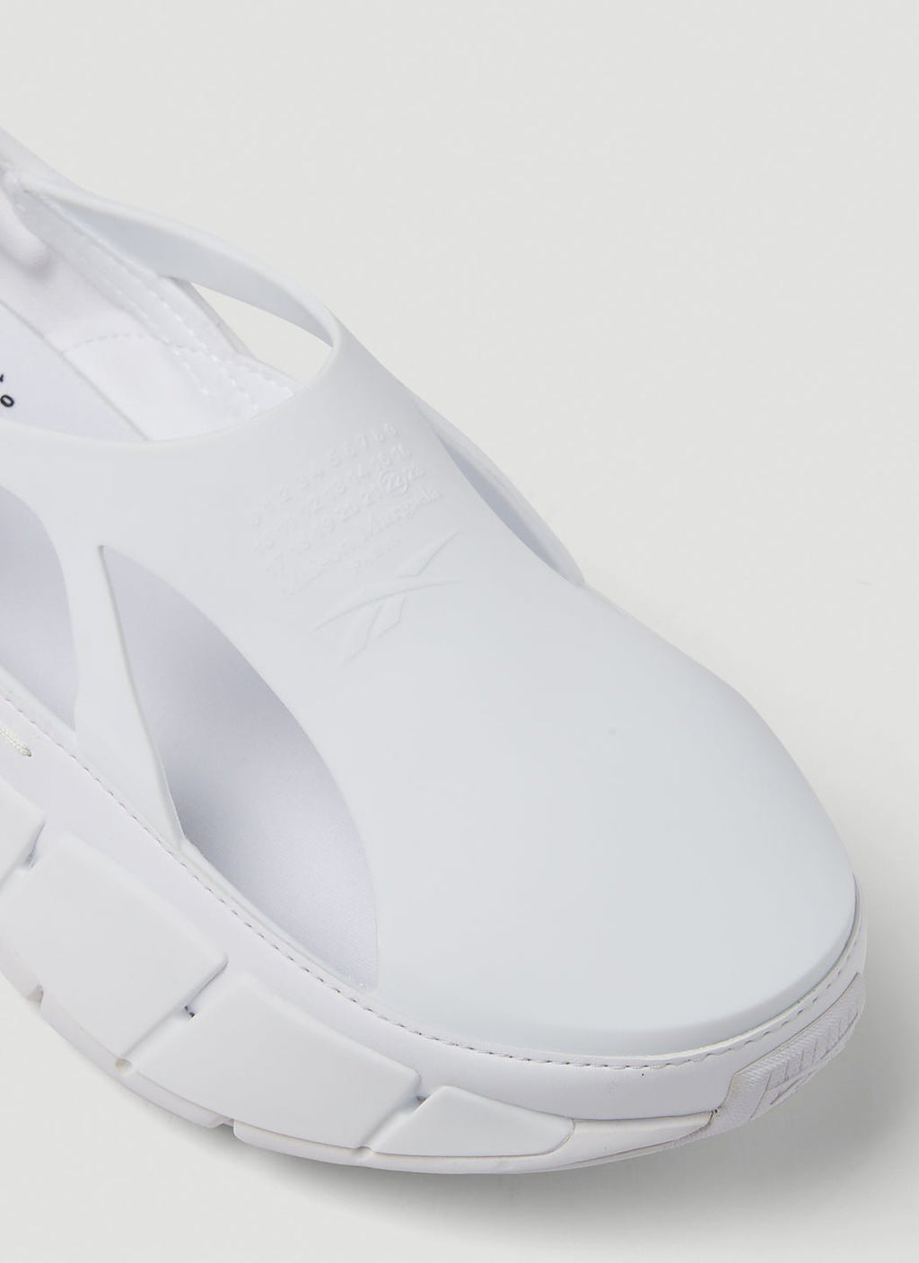 Maison Margiela X Reebok Men Tier 1 Croafer Sneakers - EZE Fashion®