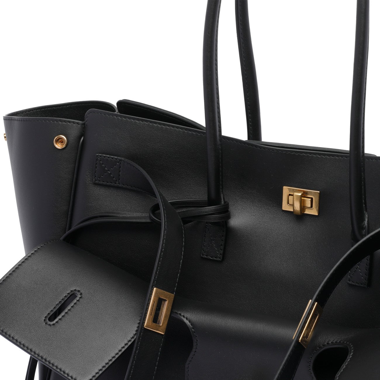 Balenciaga Women Medium Carry All Bel Air