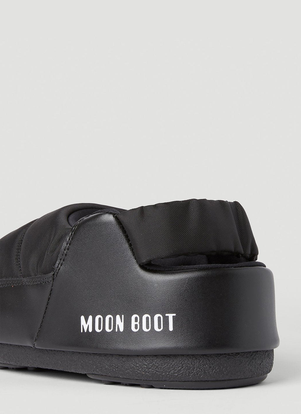 Moon Boot Men Evolution Flat Shoes - EZE Fashion®