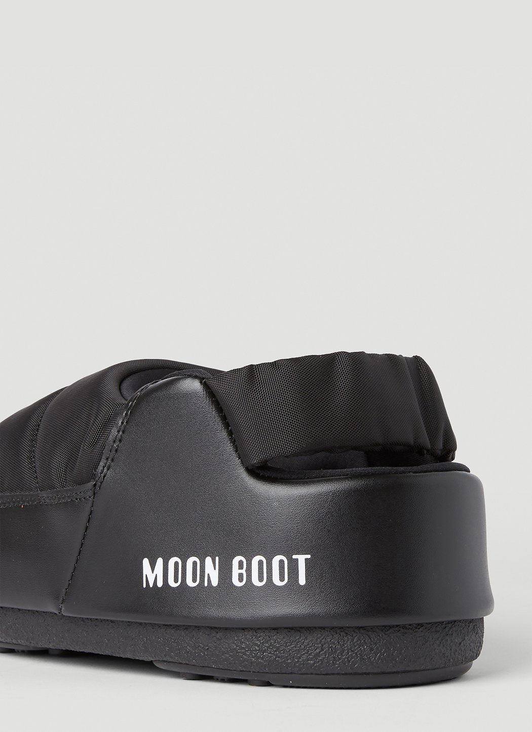 Moon Boot Men Evolution Flat Shoes - EZE Fashion®