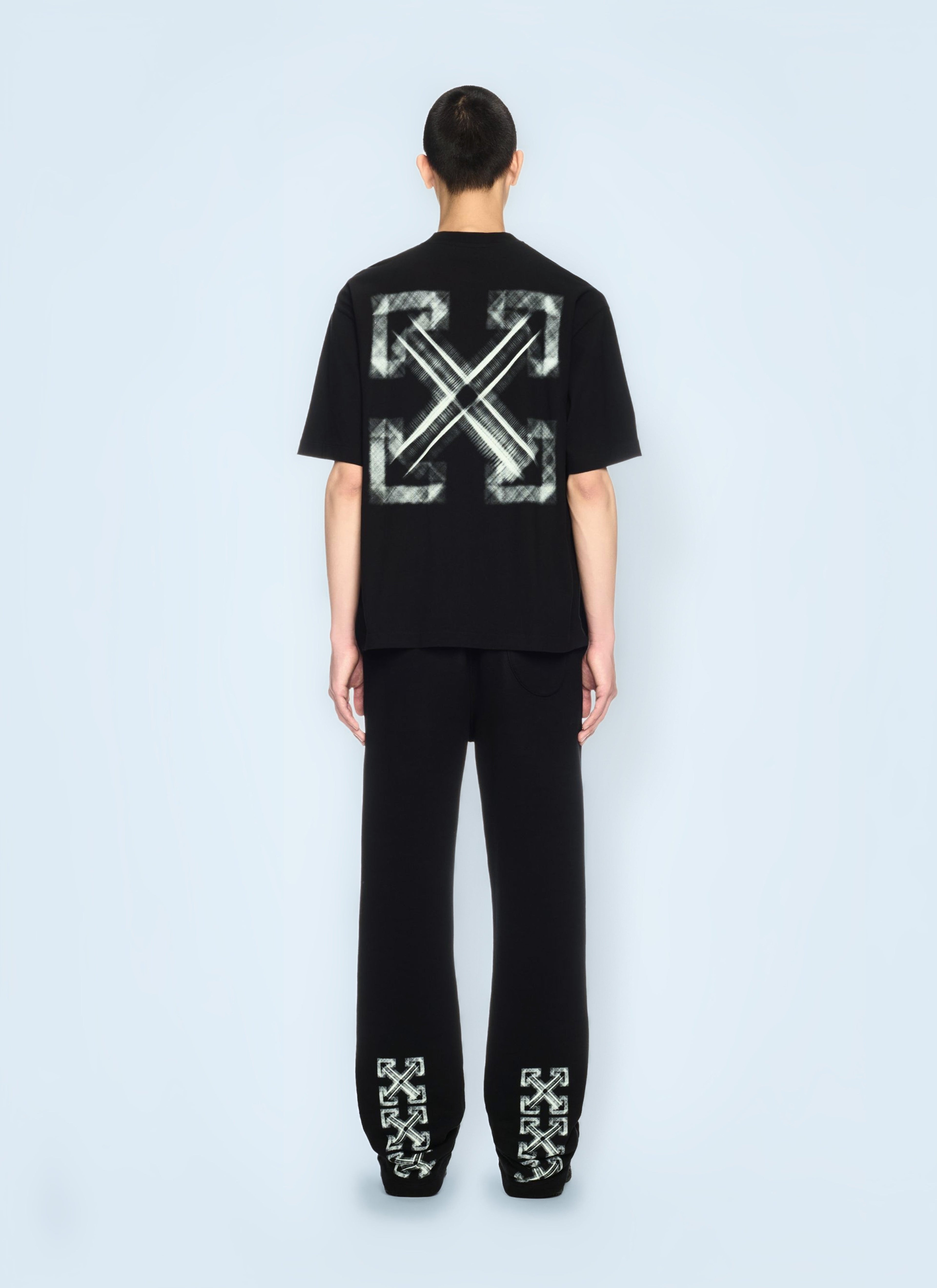 Off White Men Vibe Arrow T-Shirt