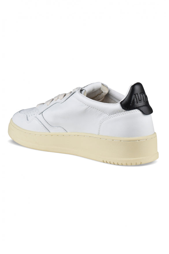 Autry Women Sneakers 01 Medalist